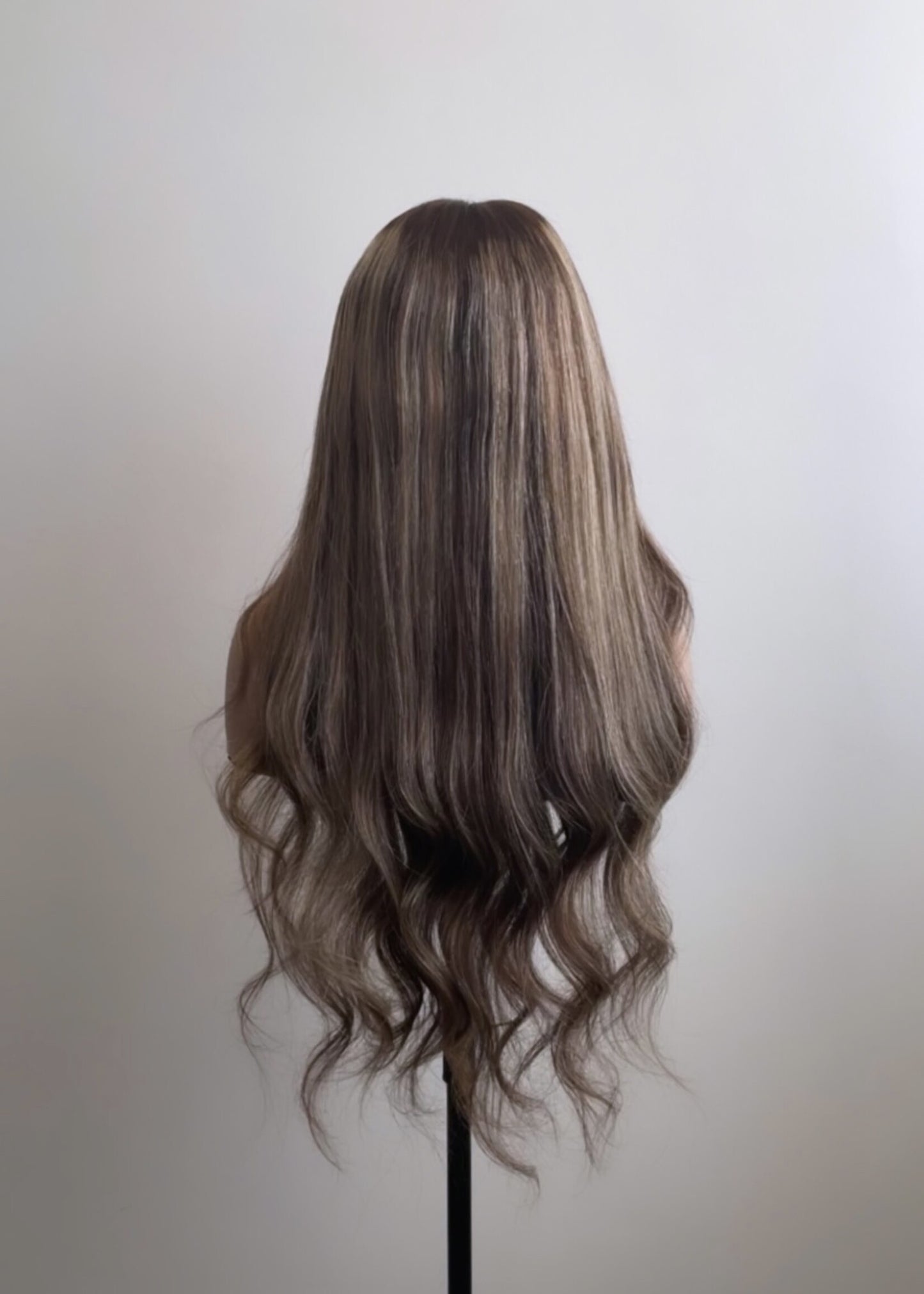 Millacare Highlighted warm blonde 13x4 frontal wig
