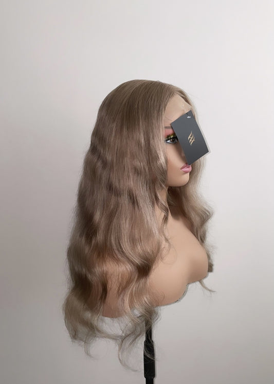 Millacare Caramel blonde with soft highlights 5x5 closure wig
